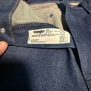 Wrangler Men’s Indigo Straight-Leg Jeans